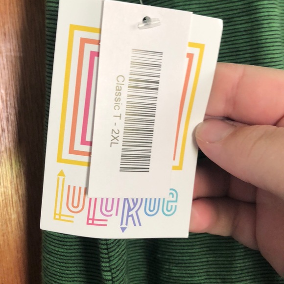 LuLaRoe Classic Tee - Picture 6 of 6